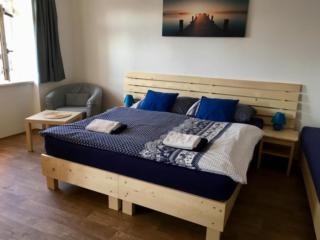 Apartmany A Ubytovani Mlynice Litovel Exterior photo