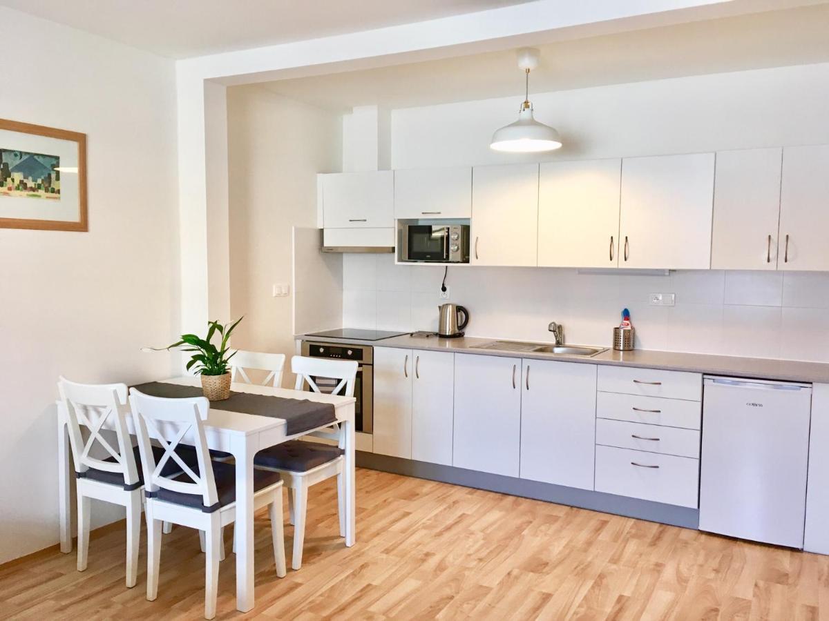 Apartmany A Ubytovani Mlynice Litovel Exterior photo